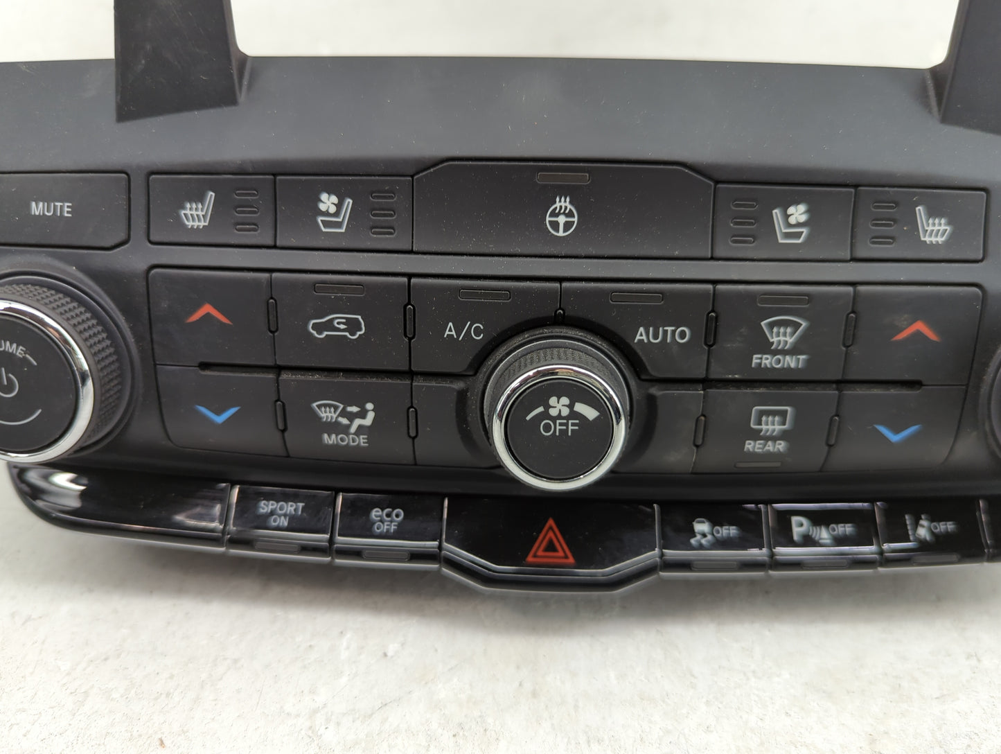 2021-2022 Dodge Durango Climate Control Module Temperature AC/Heater Replacement P/N:P68465676AB 68465676AB Fits Fits 2021 2