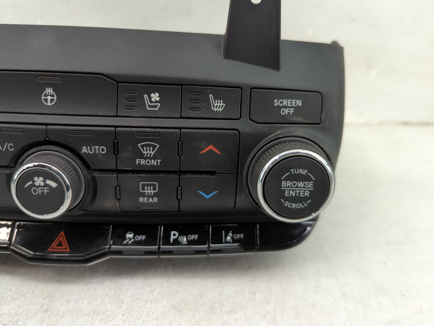2021-2022 Dodge Durango Climate Control Module Temperature AC/Heater Replacement P/N:P68465676AB 68465676AB Fits Fits 2021 2