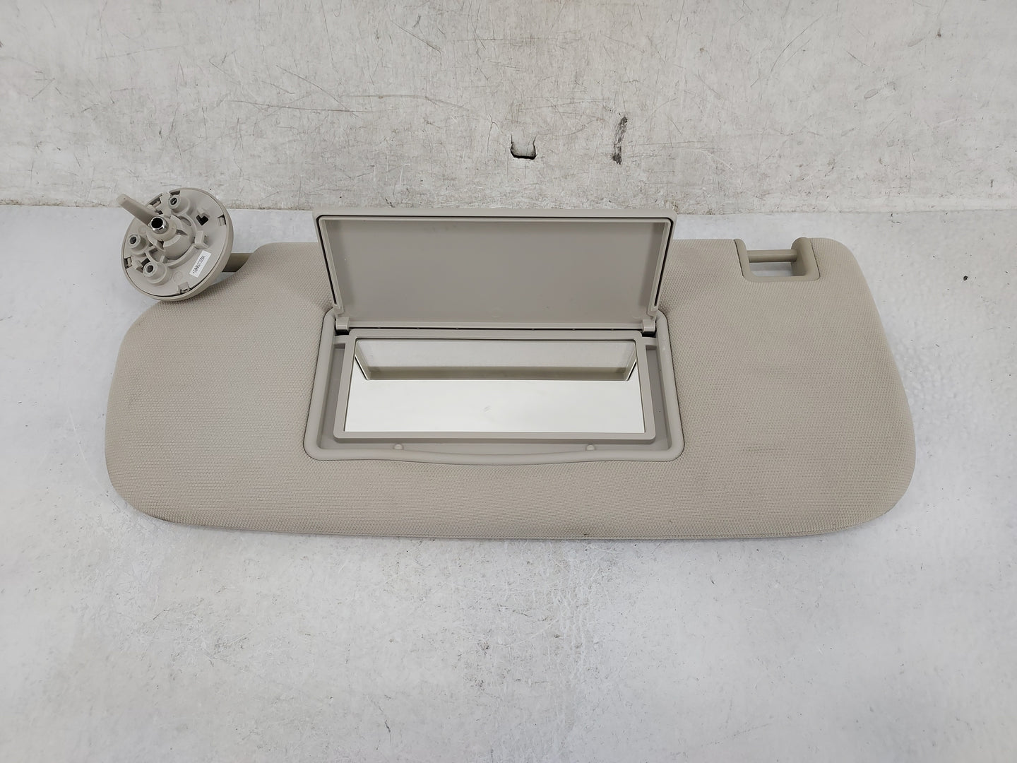 2011-2022 Dodge Durango Sun Visor Shade Replacement Driver Left Mirror Fits OEM Used Auto Parts - Oemusedautoparts1.com