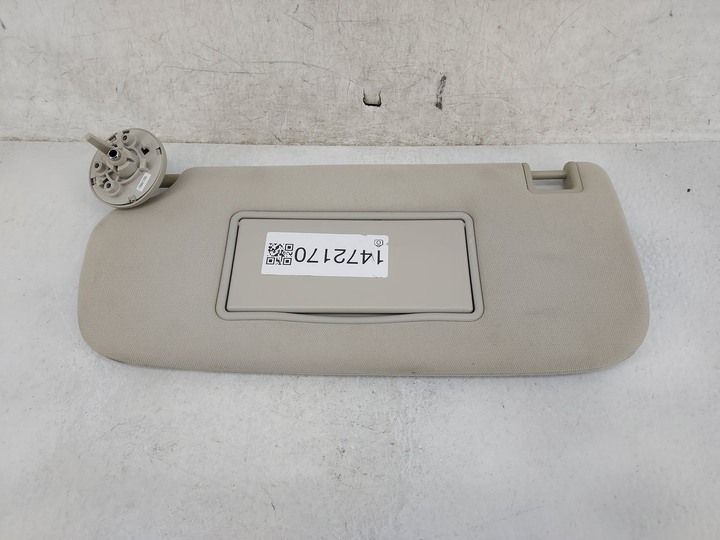 2011-2022 Dodge Durango Sun Visor Shade Replacement Driver Left Mirror Fits OEM Used Auto Parts - Oemusedautoparts1.com