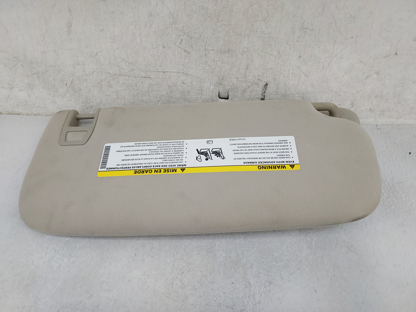 2011-2022 Dodge Durango Sun Visor Shade Replacement Driver Left Mirror Fits OEM Used Auto Parts - Oemusedautoparts1.com