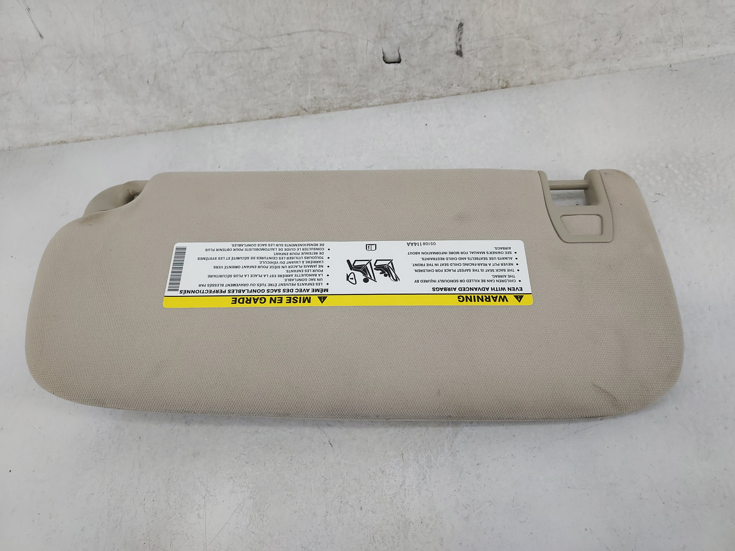 2011-2022 Dodge Durango Sun Visor Shade Replacement Passenger Right Mirror Fits OEM Used Auto Parts - Oemusedautoparts1.com