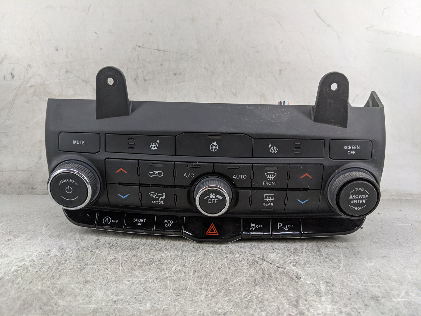 2021-2022 Dodge Durango Climate Control Module Temperature AC/Heater Replacement P/N:P68465668AD 17036478-04 Fits Fits 2021 