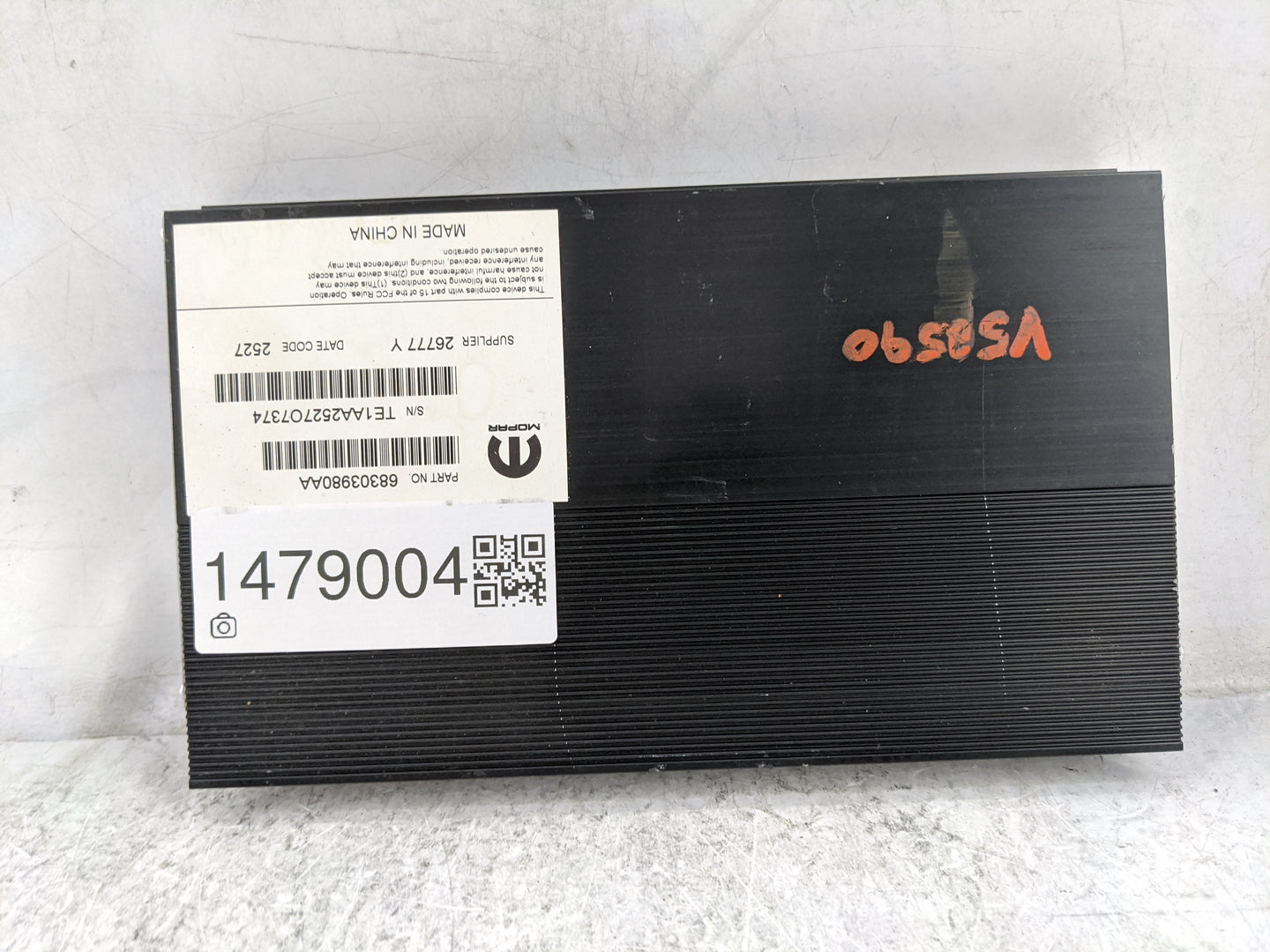 2016-2020 Dodge Durango Radio Speaker Amplifier 68303980aa - Oemusedautoparts1.com