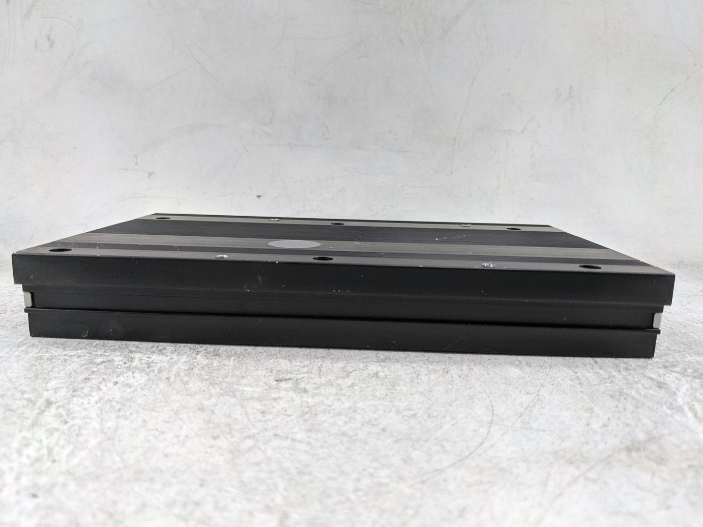 2016-2020 Dodge Durango Radio Speaker Amplifier 68303980aa - Oemusedautoparts1.com