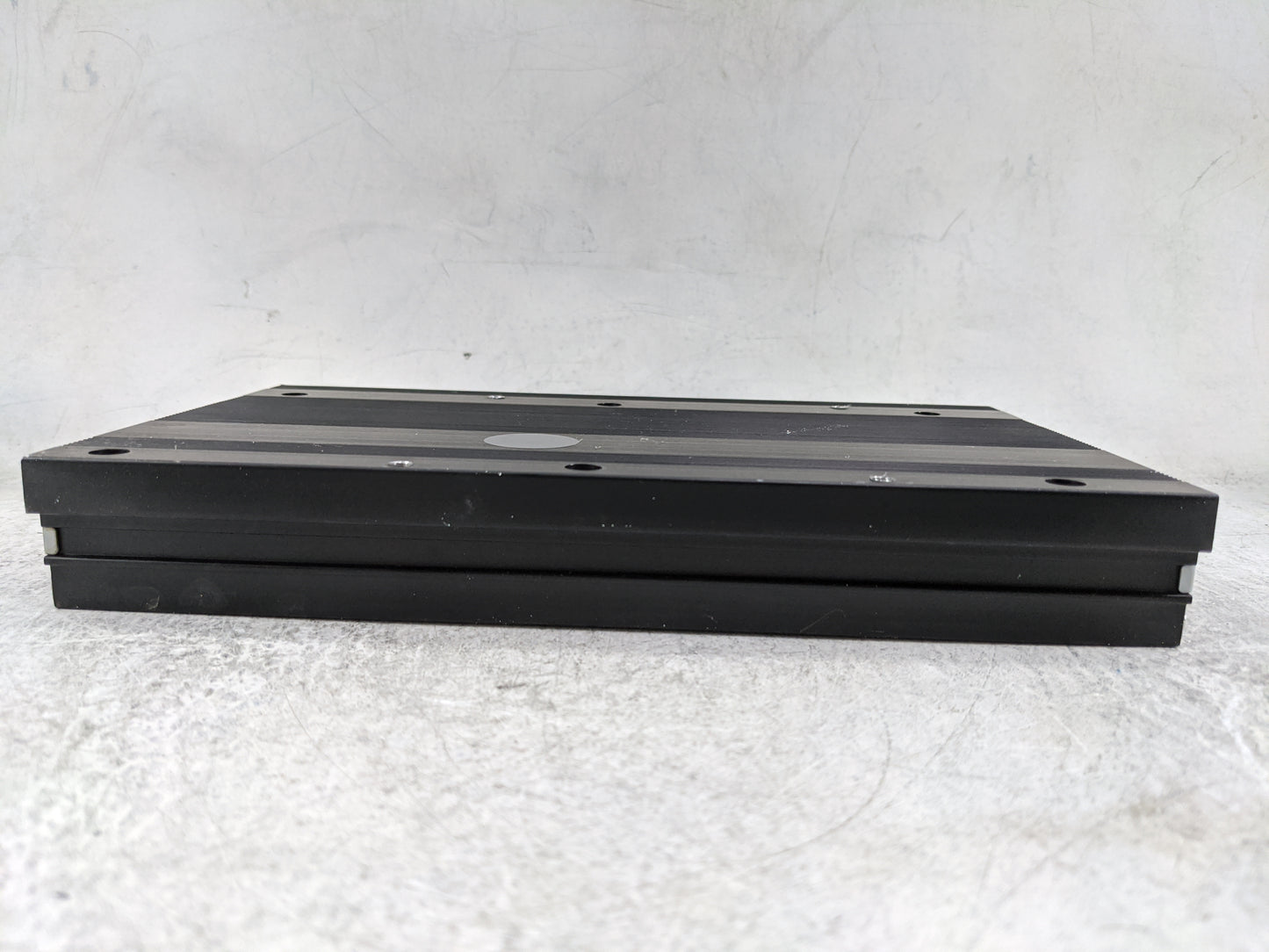 2016-2020 Dodge Durango Radio Speaker Amplifier 68303980aa - Oemusedautoparts1.com
