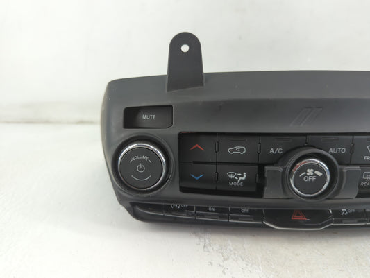 2021-2022 Dodge Durango Climate Control Module Temperature AC/Heater Replacement P/N:P68465664AC Fits Fits 2021 2022 OEM Used Auto Parts