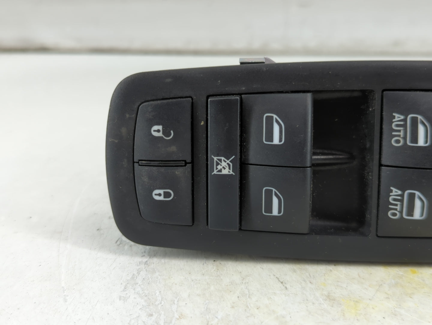 2021 Dodge Ram 1500 Master Power Window Switch Replacement Driver Side Left P/N:68262253AC Fits OEM Used Auto Parts - Oemuse