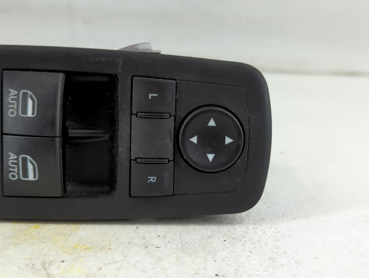 2021 Dodge Ram 1500 Master Power Window Switch Replacement Driver Side Left P/N:68262253AC Fits OEM Used Auto Parts - Oemuse