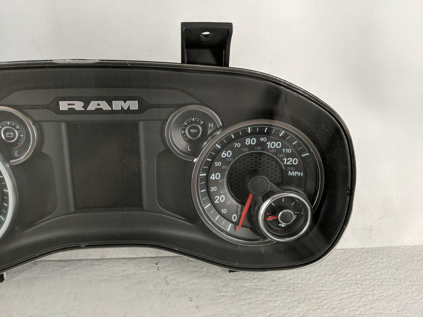 2021 Dodge Ram 1500 Instrument Cluster Speedometer Gauges P/N:P68453467AD Fits Fits 2022 OEM Used Auto Parts - Oemusedautopa
