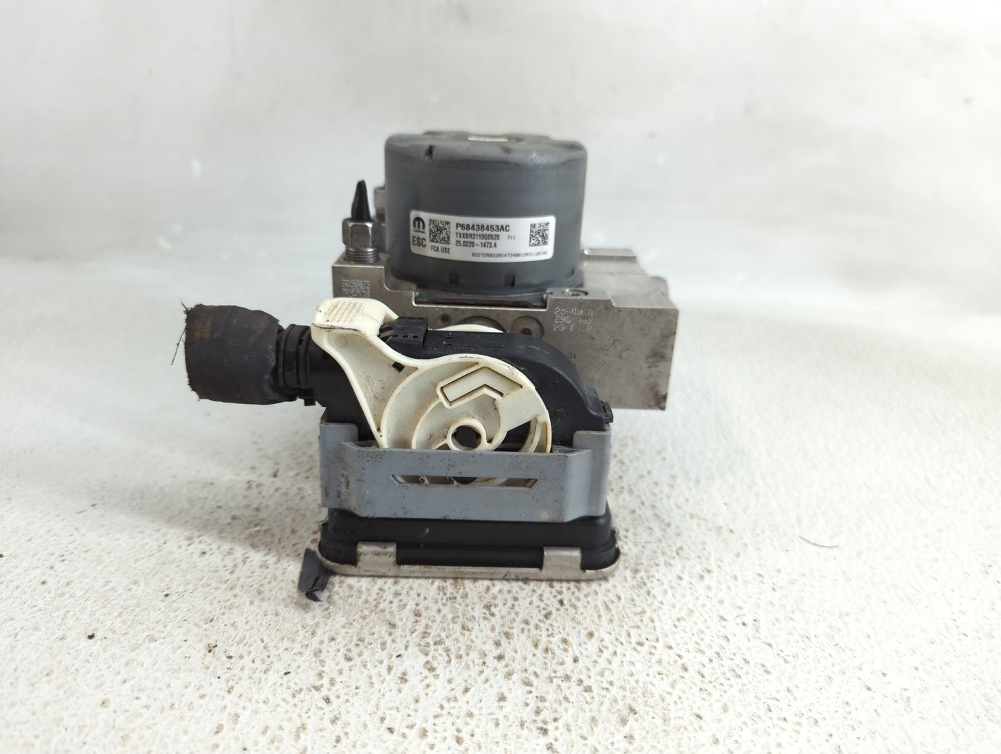 2021 Dodge Ram 1500 ABS Pump Control Module Replacement P/N:P68438453AC Fits Fits 2019 2020 2022 OEM Used Auto Parts - Oemus