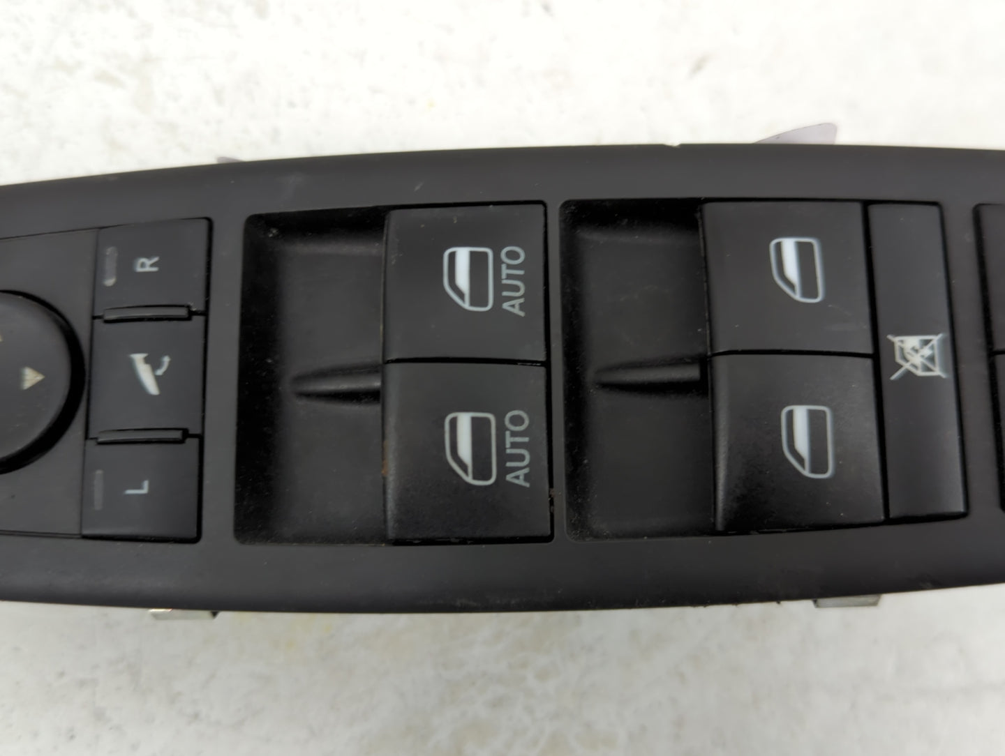 2021 Dodge Ram 1500 Master Power Window Switch Replacement Driver Side Left P/N:686262252AC Fits OEM Used Auto Parts - Oemus