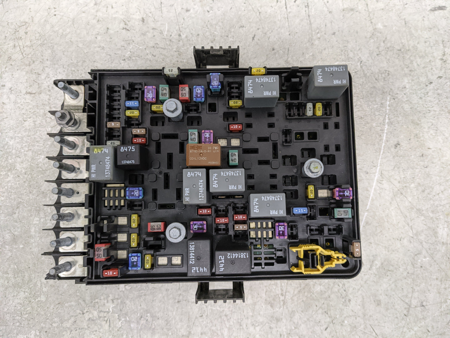 2021 Dodge Ram 1500 Fusebox Fuse Box Panel Relay Module P/N:68437274AA Fits OEM Used Auto Parts - Oemusedautoparts1.com
