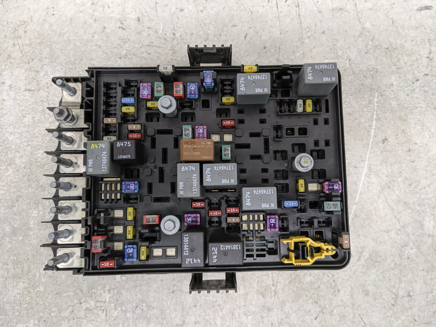 2021 Dodge Ram 1500 Fusebox Fuse Box Panel Relay Module P/N:68437274AA Fits OEM Used Auto Parts - Oemusedautoparts1.com