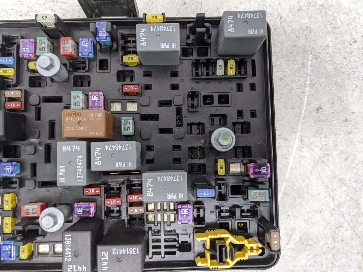 2021 Dodge Ram 1500 Fusebox Fuse Box Panel Relay Module P/N:68437274AA Fits OEM Used Auto Parts - Oemusedautoparts1.com