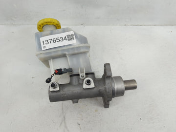 Dodge Ram 1500 Brake Master Cylinder 1376534 - Oemusedautoparts1.com