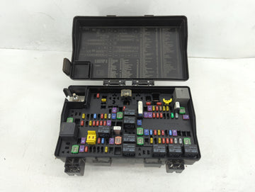2021 Dodge Ram 1500 Fusebox Fuse Box Panel Relay Module P/N:7140-1980-30 Fits OEM Used Auto Parts