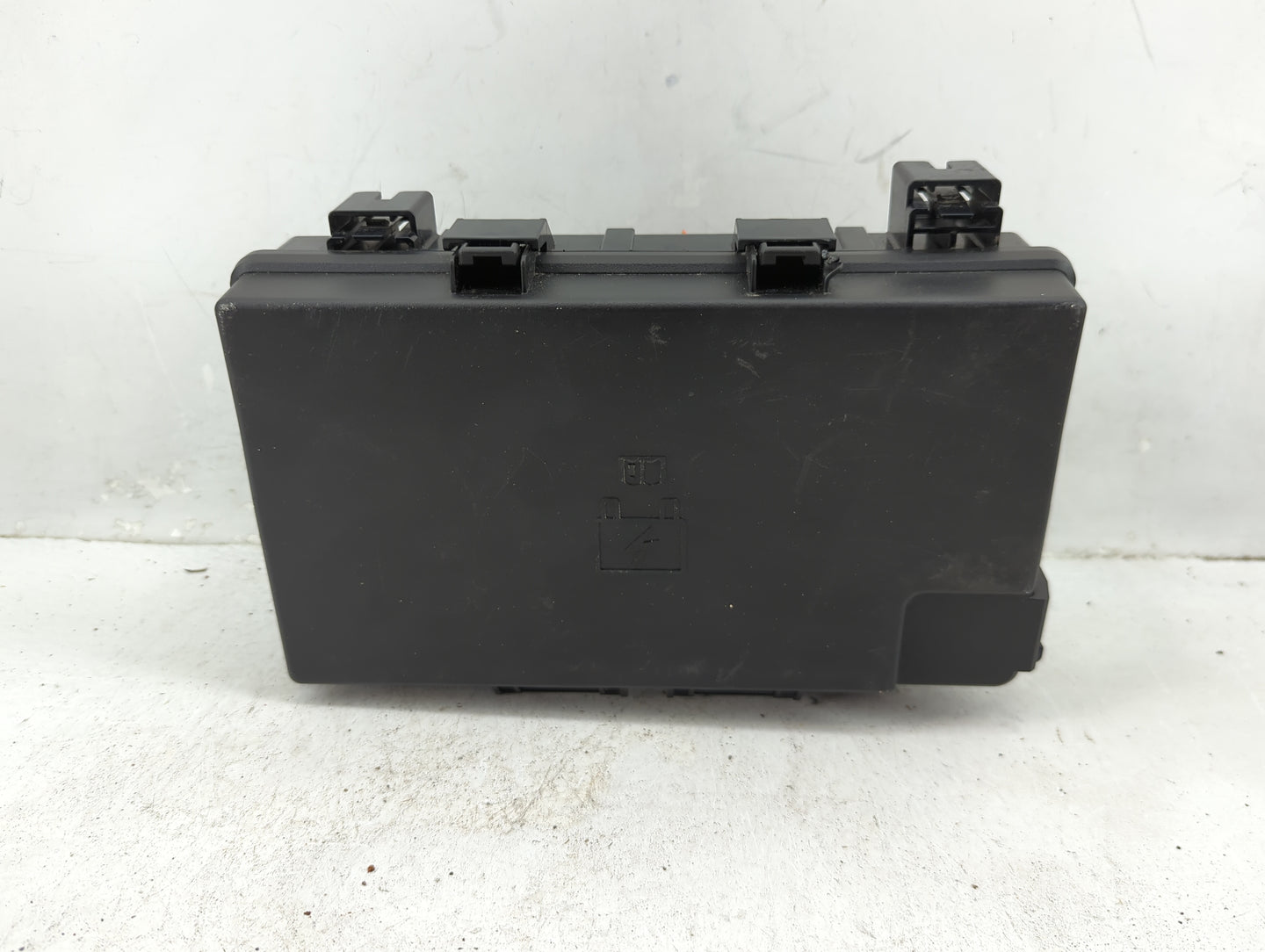 2021 Dodge Ram 1500 Fusebox Fuse Box Panel Relay Module P/N:P68322371AD Fits OEM Used Auto Parts - Oemusedautoparts1.com