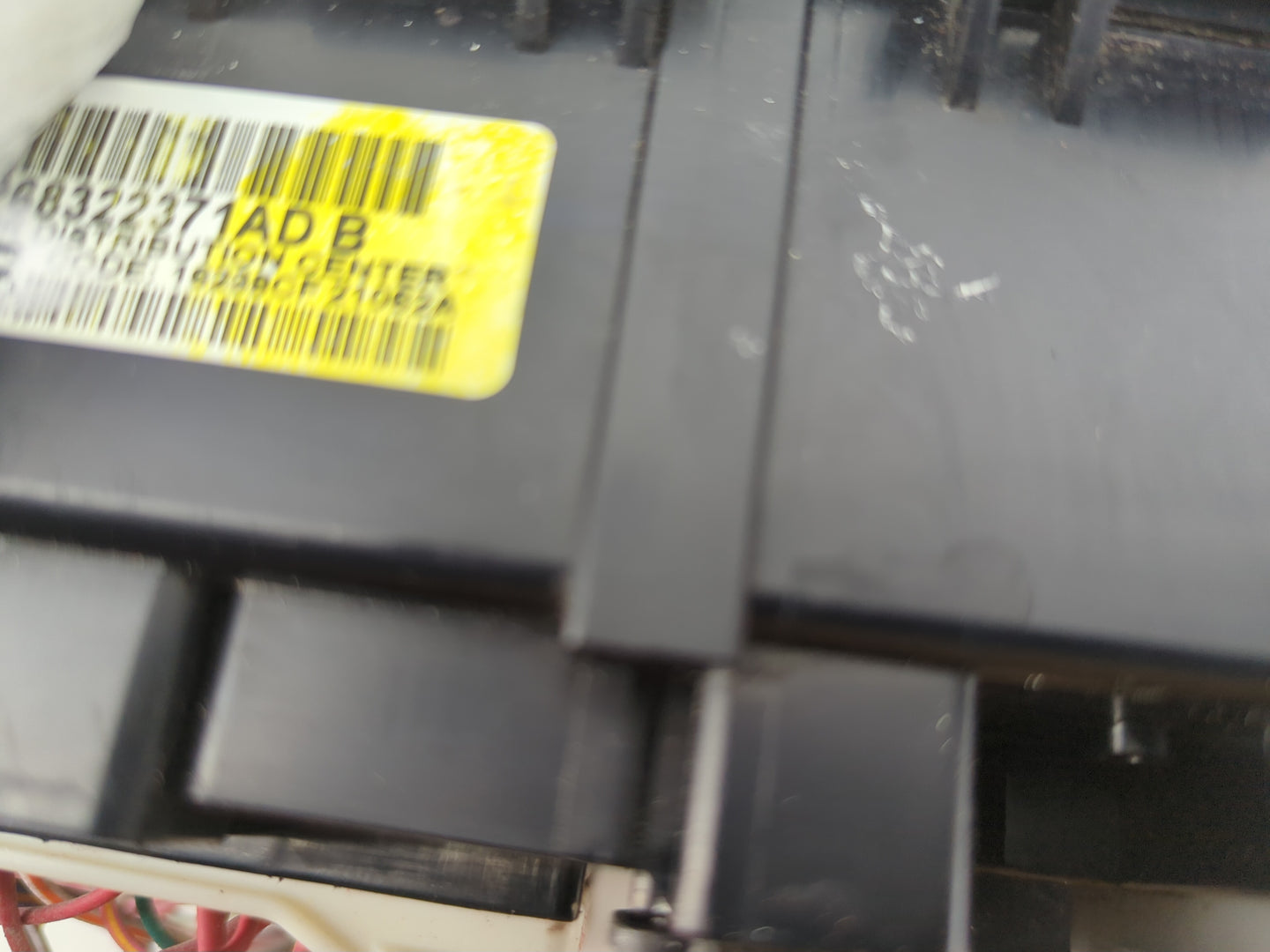 2021 Dodge Ram 1500 Fusebox Fuse Box Panel Relay Module P/N:88322371ADB Fits OEM Used Auto Parts - Oemusedautoparts1.com
