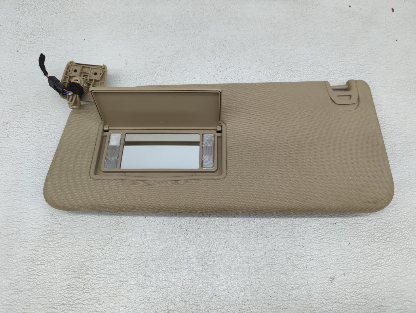 2021 Dodge Ram 1500 Sun Visor Shade Replacement Driver Left Mirror Fits Fits 2019 2020 2022 OEM Used Auto Parts - Oemusedaut