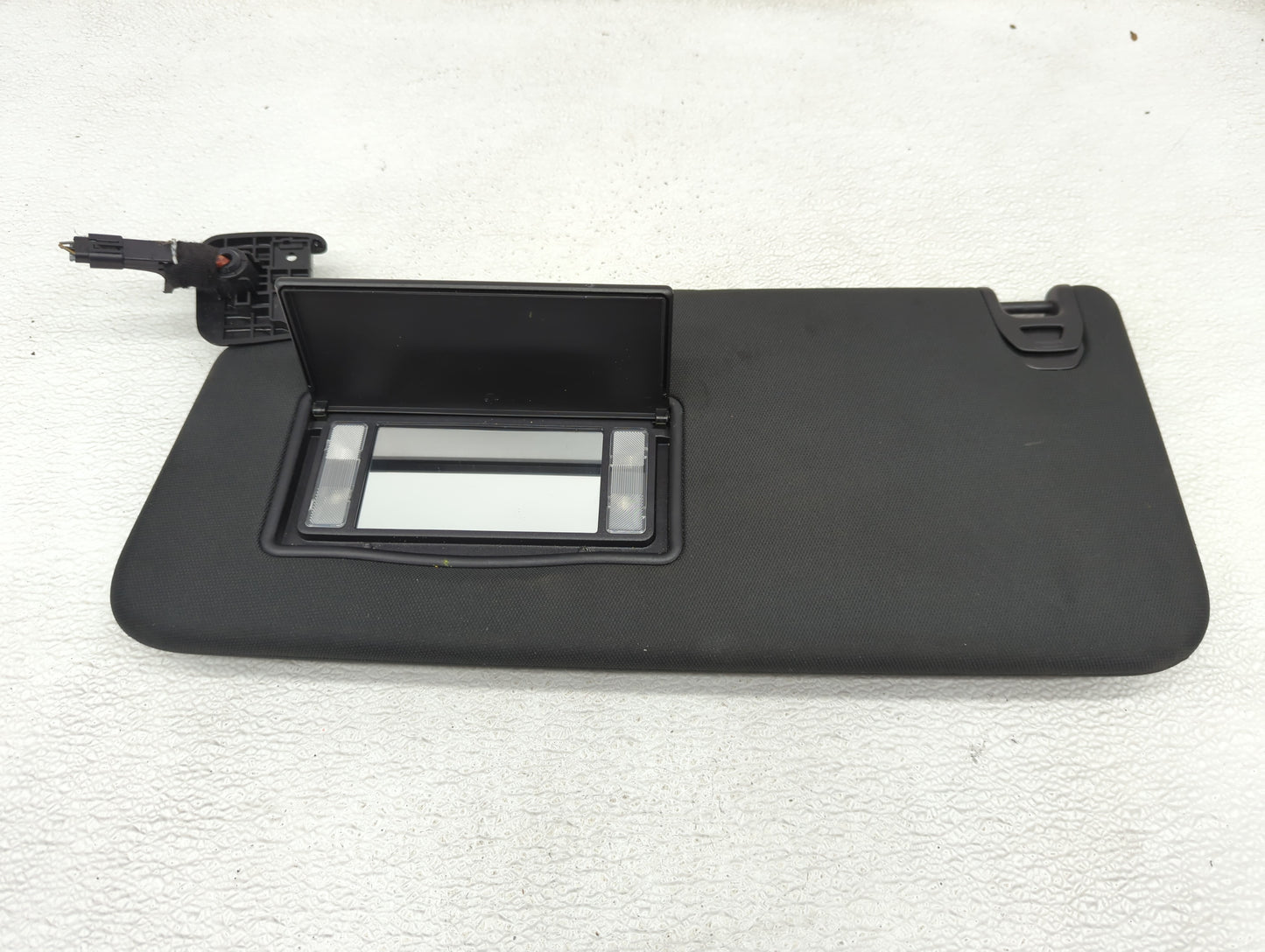 2021 Dodge Ram 1500 Sun Visor Shade Replacement Driver Left Mirror Fits Fits 2019 2020 2022 OEM Used Auto Parts - Oemusedaut