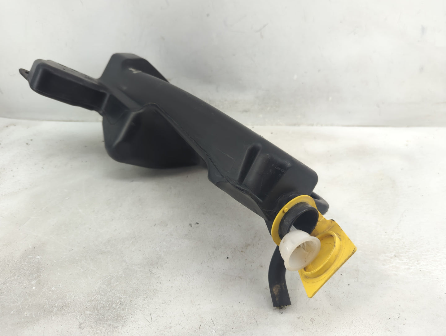 Dodge Ram 1500 Radiator Coolant Overflow Expansion Tank Bottle 1410057 - Oemusedautoparts1.com