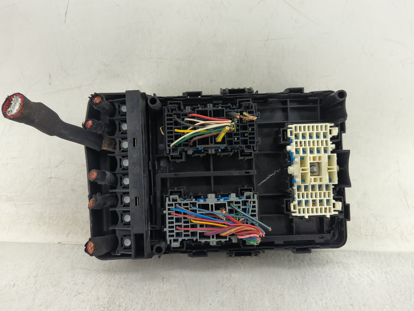 2021 Dodge Ram 1500 Fusebox Fuse Box Panel Relay Module Fits OEM Used Auto Parts - Oemusedautoparts1.com