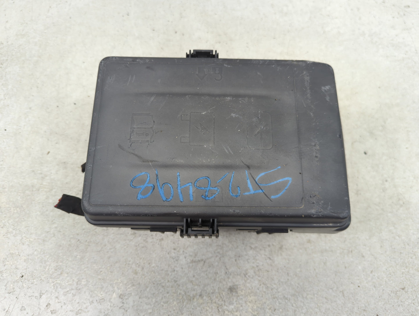 2021 Dodge Ram 1500 Fusebox Fuse Box Panel Relay Module Fits OEM Used Auto Parts - Oemusedautoparts1.com