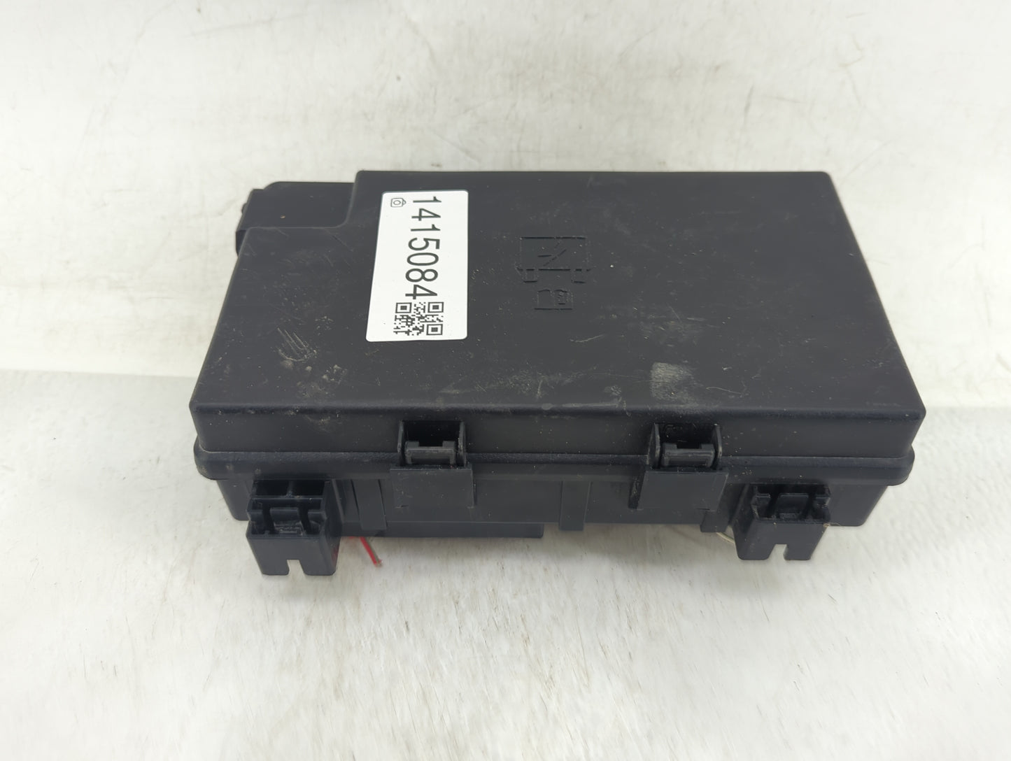 2021 Dodge Ram 1500 Fusebox Fuse Box Panel Relay Module P/N:68258527AA Fits OEM Used Auto Parts - Oemusedautoparts1.com