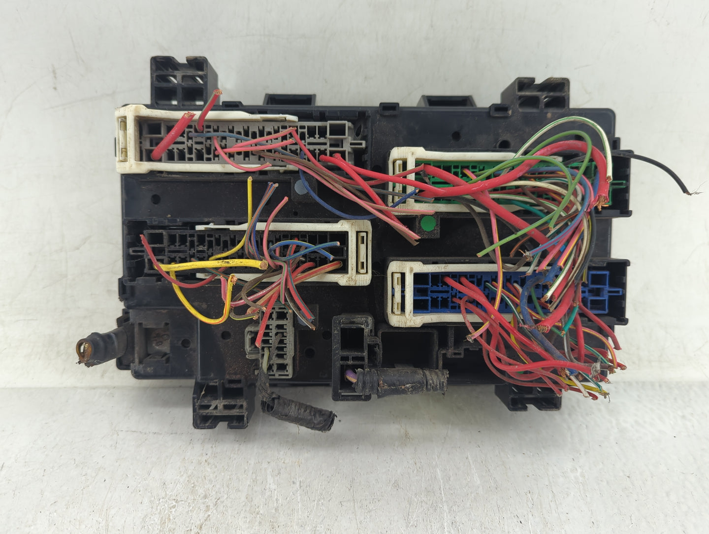 2021 Dodge Ram 1500 Fusebox Fuse Box Panel Relay Module P/N:68258527AA Fits OEM Used Auto Parts - Oemusedautoparts1.com
