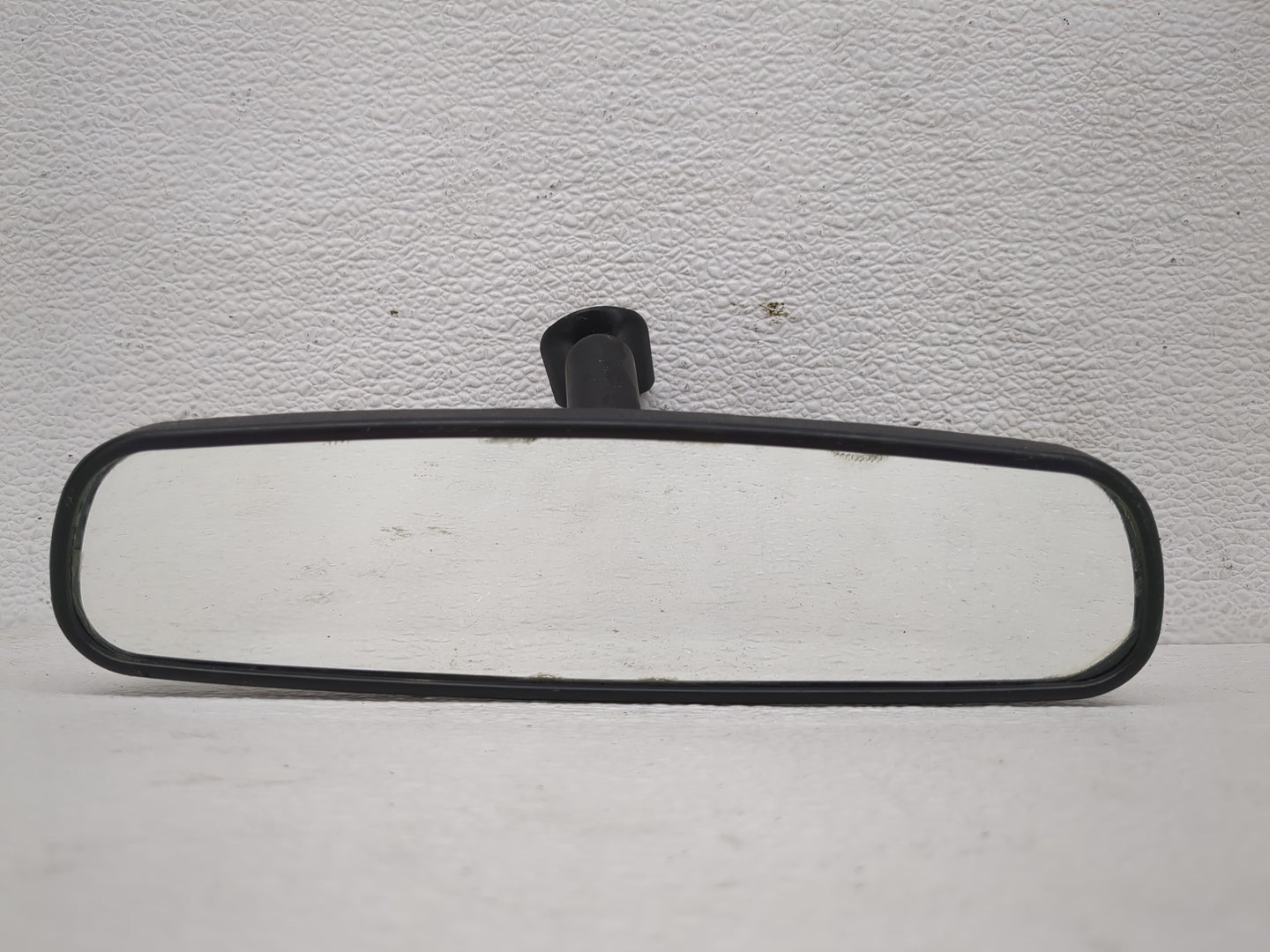 2021 Dodge Ram 2500 Interior Rear View Mirror Replacement OEM P/N:E11015617 Fits Fits 2017 2018 2019 2020 2022 OEM Used Auto