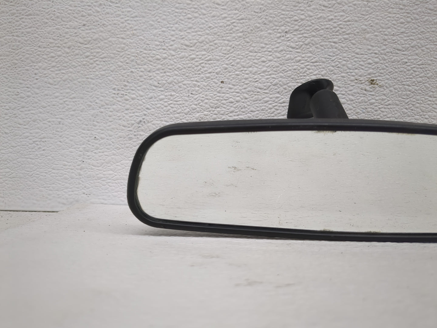 2021 Dodge Ram 2500 Interior Rear View Mirror Replacement OEM P/N:E11015617 Fits Fits 2017 2018 2019 2020 2022 OEM Used Auto