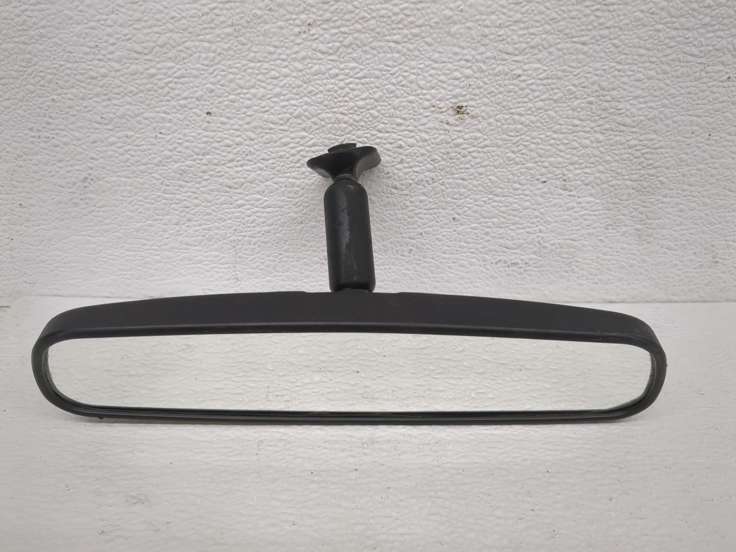 2021 Dodge Ram 2500 Interior Rear View Mirror Replacement OEM P/N:E11015617 Fits Fits 2017 2018 2019 2020 2022 OEM Used Auto
