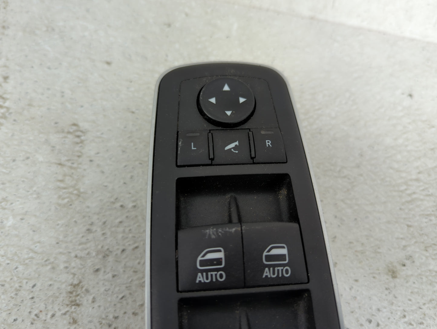 2021 Dodge Ram 2500 Master Power Window Switch Replacement Driver Side Left P/N:68262252AC Fits Fits 2016 2017 2018 2019 202