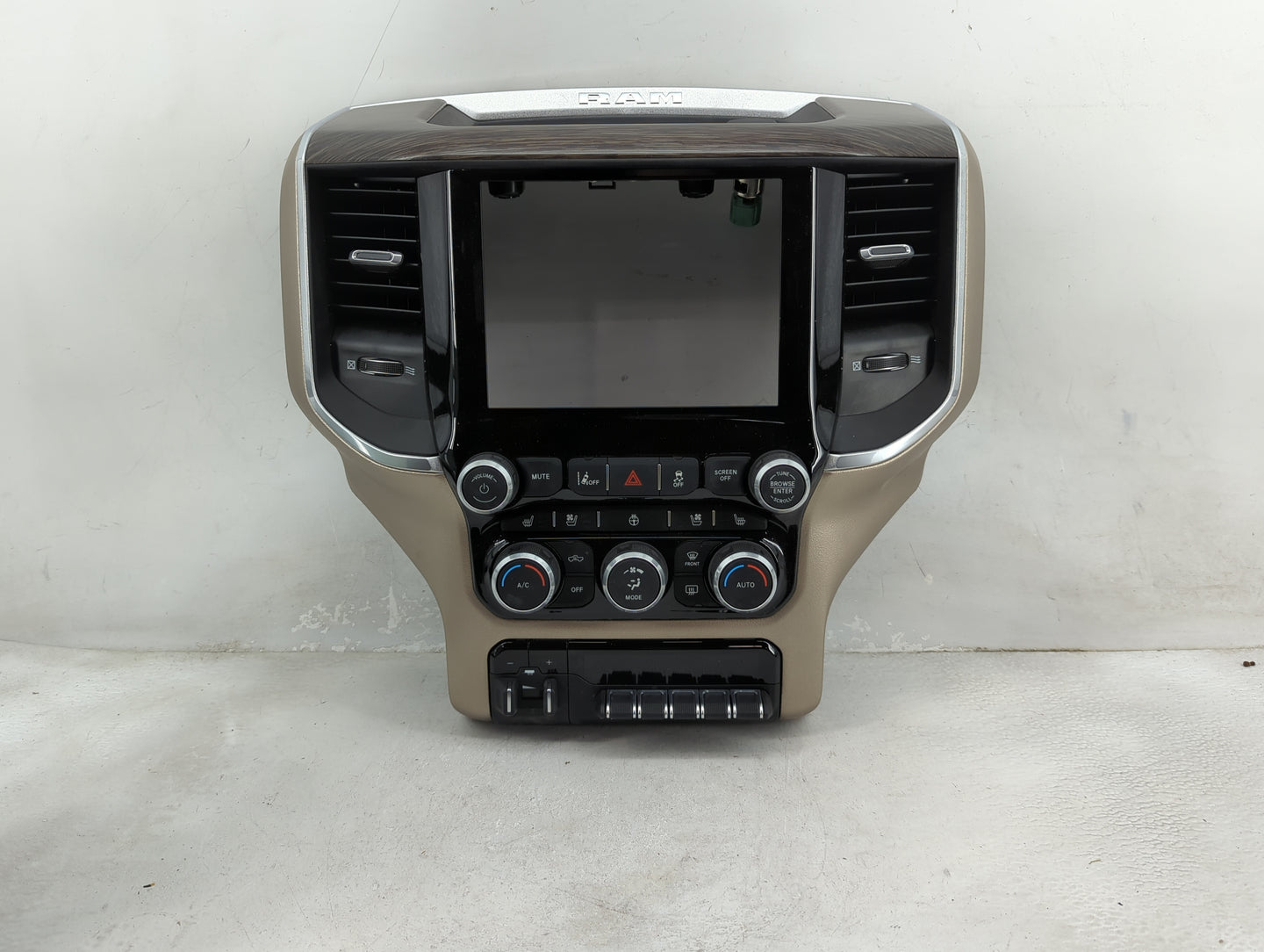 2021 Dodge Ram 3500 Climate Control Module Temperature AC/Heater Replacement P/N:P68370120 17027650-02 Fits Fits 2019 2020 2
