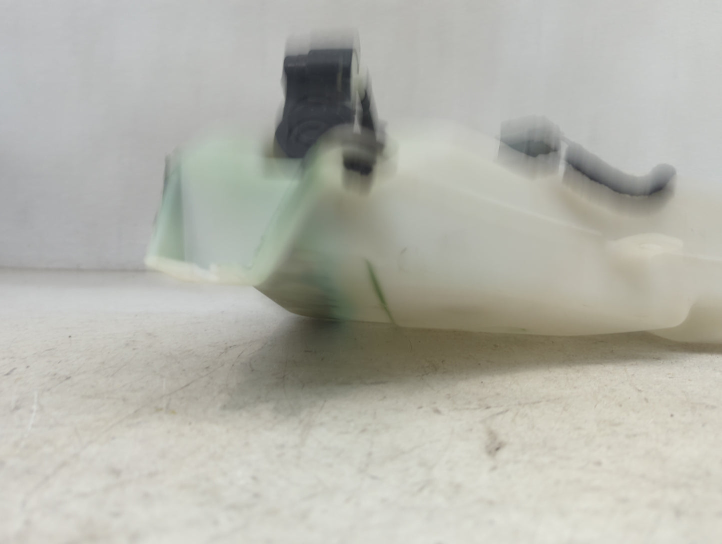 2021-2021 Ford Bronco Windshield Washer Fluid Reservoir Bottle Oem 1473739 - Oemusedautoparts1.com