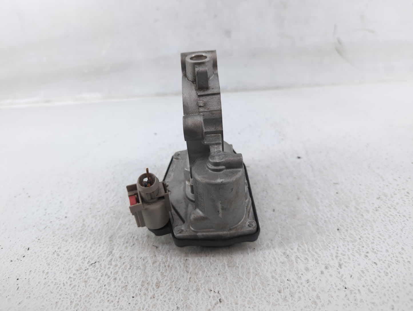 2021-2022 Ford Bronco Throttle Body P/N:HX7G-9F991-AA Fits Fits 2020 2021 2022 OEM Used Auto Parts - Oemusedautoparts1.com