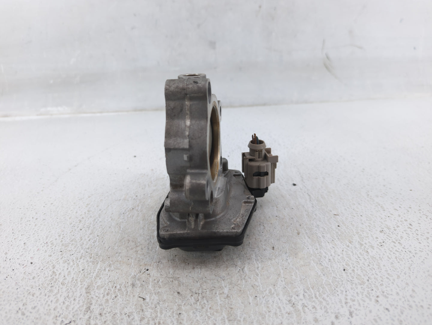 2021-2022 Ford Bronco Throttle Body P/N:HX7G-9F991-AA Fits Fits 2020 2021 2022 OEM Used Auto Parts - Oemusedautoparts1.com
