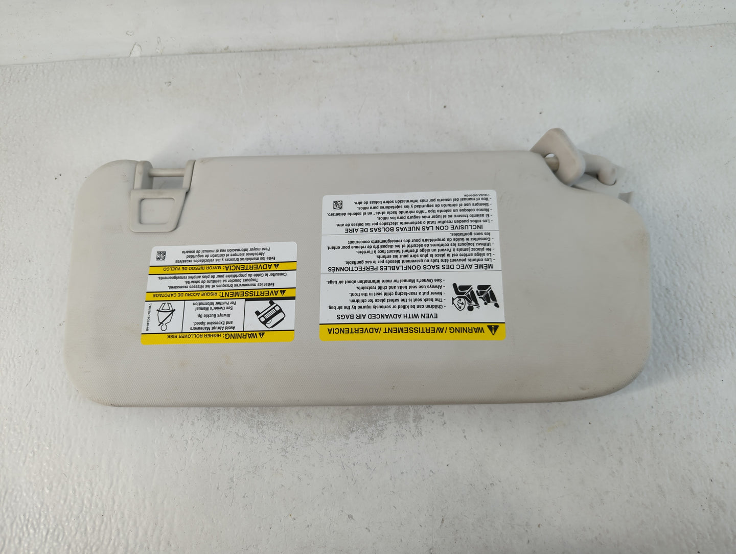 2021-2022 Ford Bronco Sun Visor Shade Replacement Driver Left Mirror Fits Fits 2021 2022 OEM Used Auto Parts - Oemusedautopa