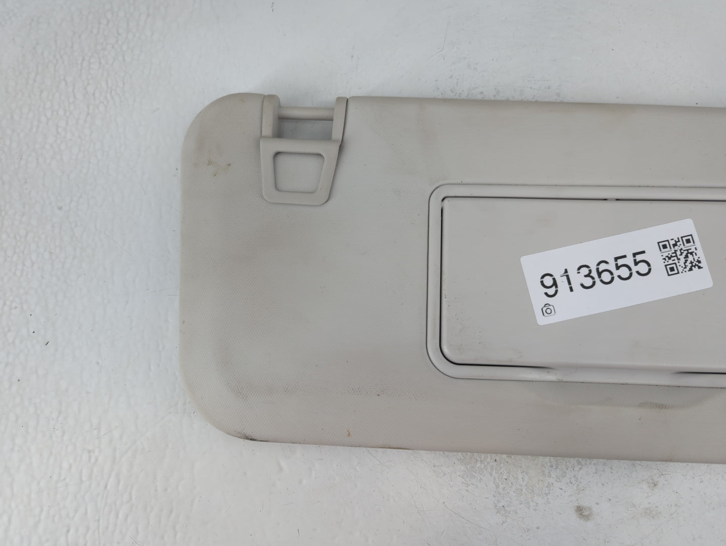 2021-2022 Ford Bronco Sun Visor Shade Replacement Passenger Right Mirror Fits Fits 2021 2022 OEM Used Auto Parts - Oemusedau