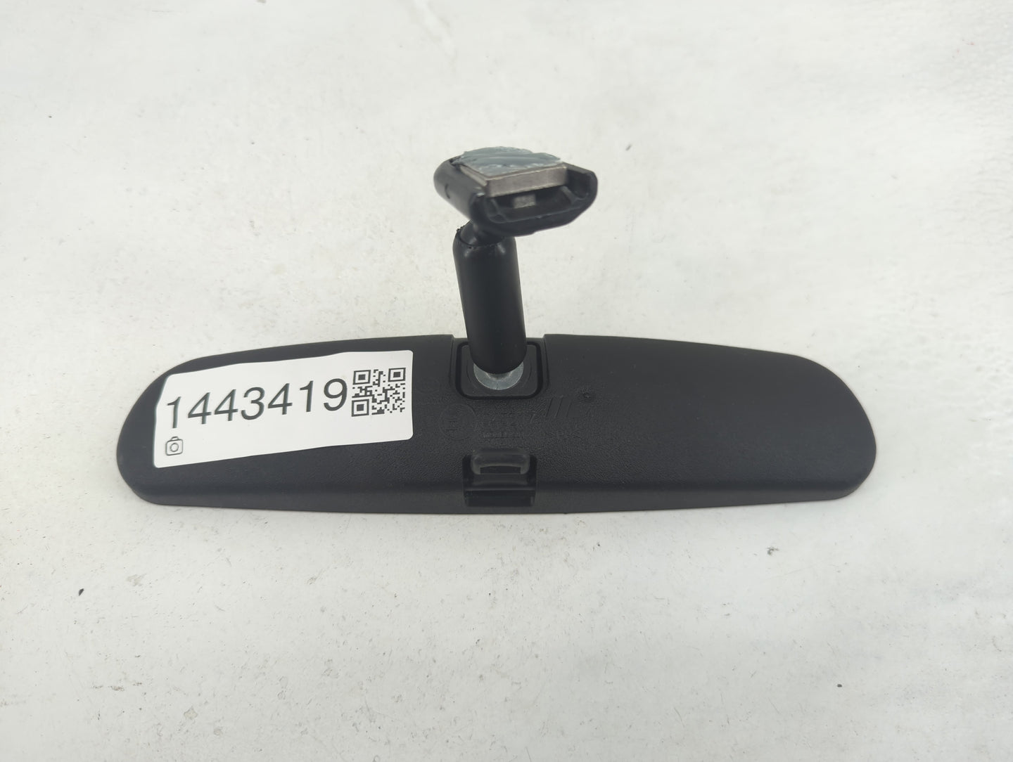 2021-2022 Ford Bronco Sport Interior Rear View Mirror Replacement OEM P/N:045317 Fits Fits 2020 2021 2022 OEM Used Auto Part