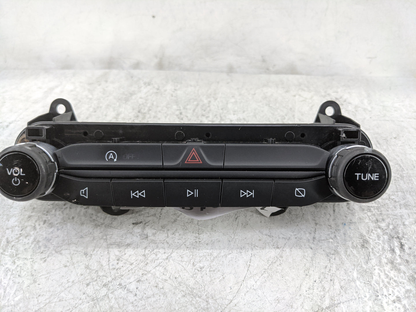 2021-2022 Ford Bronco Sport Radio Control Panel 1478164 - Oemusedautoparts1.com