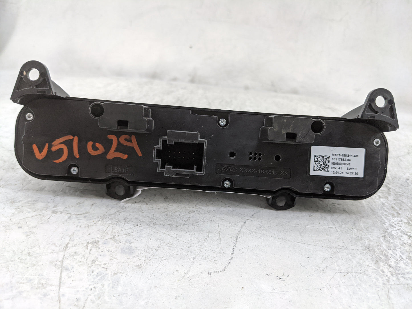 2021-2022 Ford Bronco Sport Radio Control Panel 1478164 - Oemusedautoparts1.com