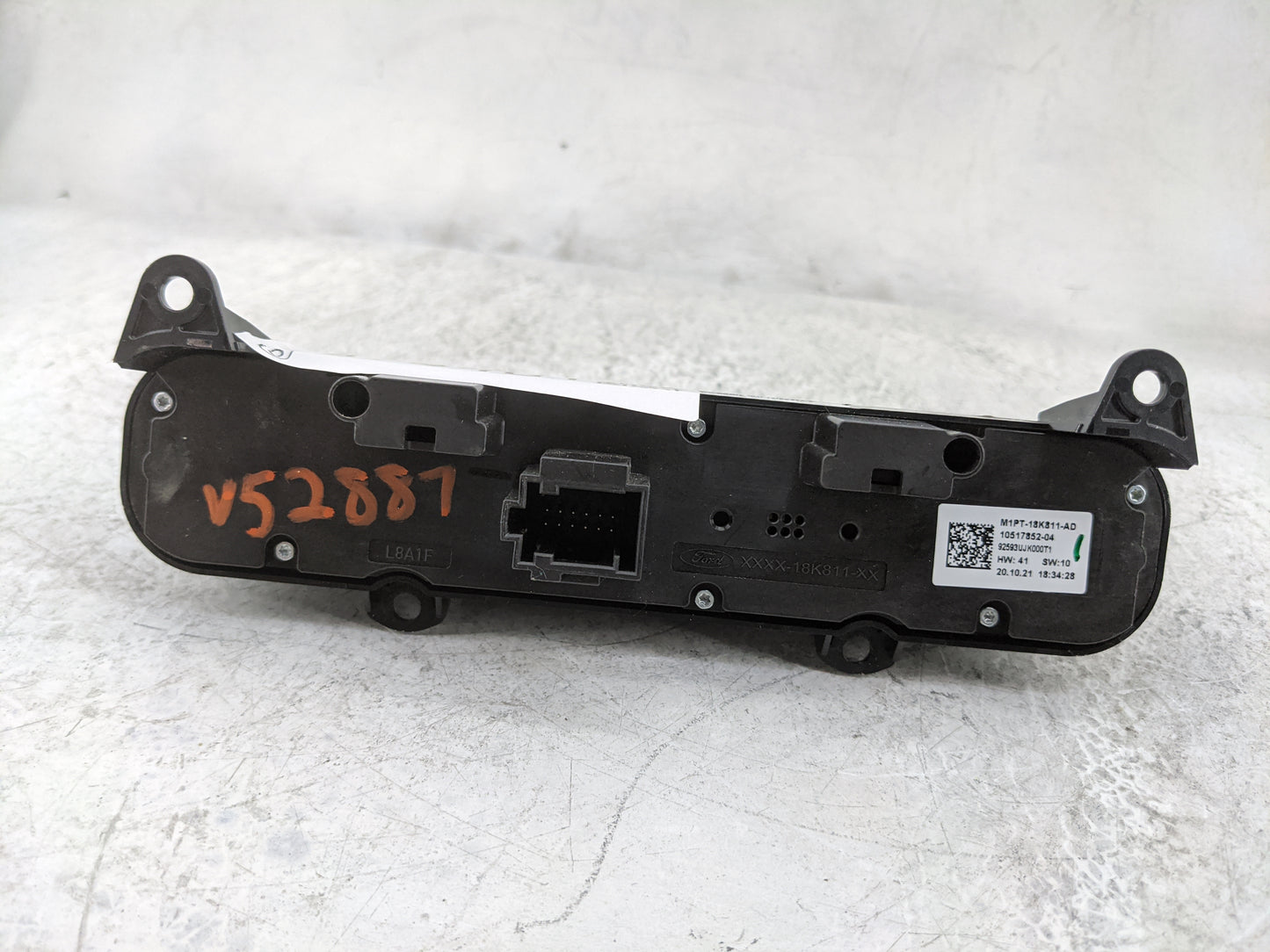 2021-2022 Ford Bronco Sport Radio Control Panel 1478401 - Oemusedautoparts1.com