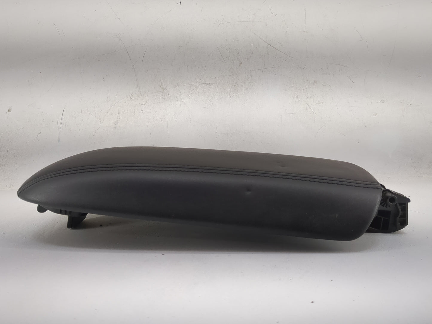 2021 Ford Bronco Sport Center Console Armrest Cover Lid Fits OEM Used Auto Parts - Oemusedautoparts1.com
