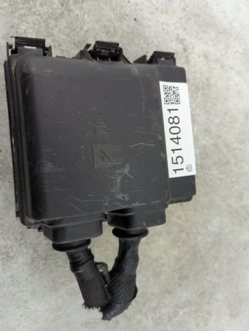 2021-2022 Ford Bronco Sport Fusebox Fuse Box Panel Relay Module P/N:LX6T-14D068-MAB Fits Fits 2021 2022 OEM Used Auto Parts 