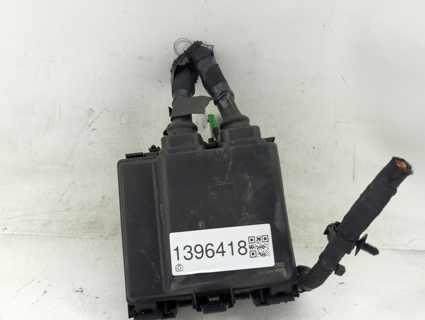 2021-2022 Ford Bronco Sport Fusebox Fuse Box Panel Relay Module P/N:JX6T-14A003-AB PU5T-14A094-AB Fits Fits 2021 2022 OEM Us