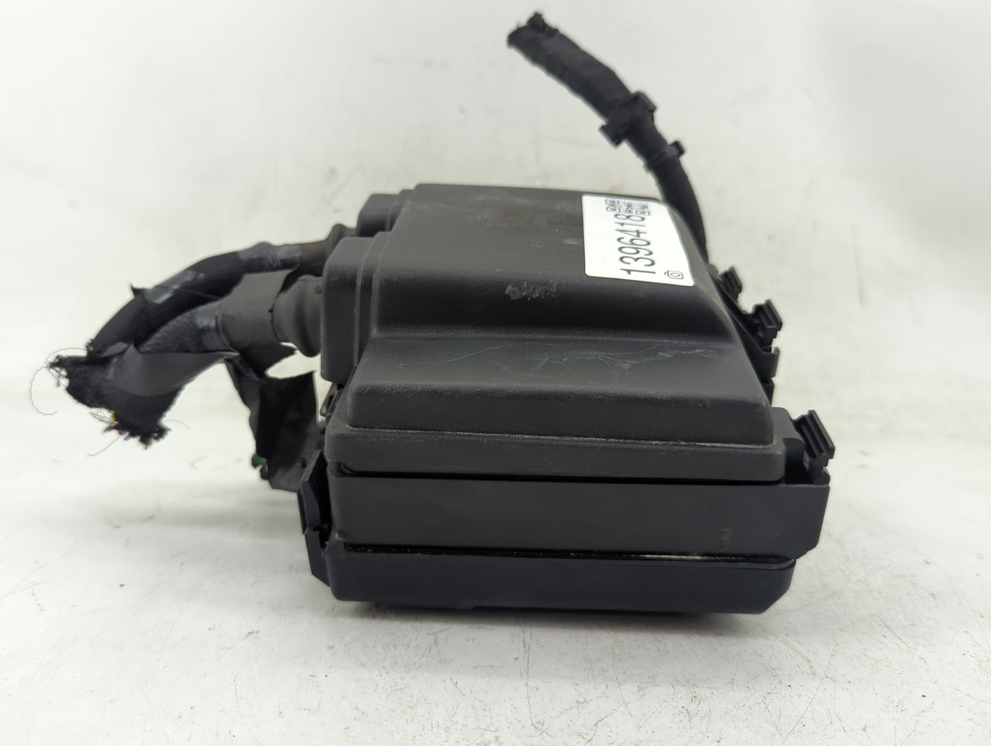2021-2022 Ford Bronco Sport Fusebox Fuse Box Panel Relay Module P/N:JX6T-14A003-AB PU5T-14A094-AB Fits Fits 2021 2022 OEM Us