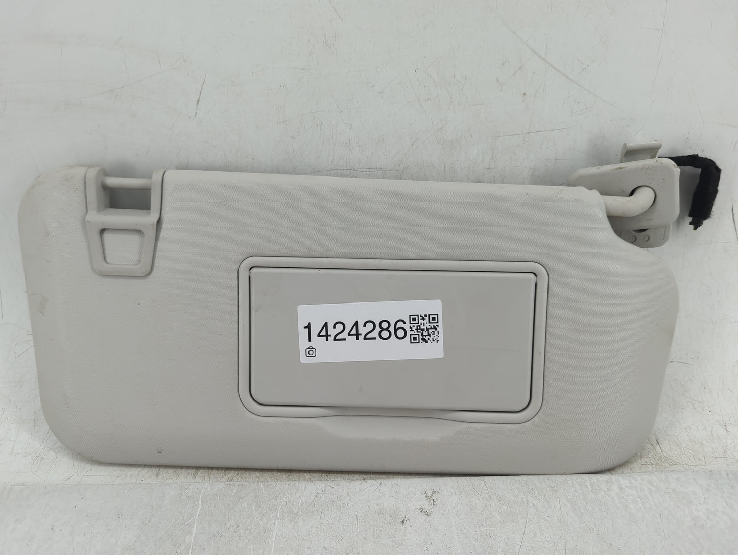 2021-2022 Ford Bronco Sport Sun Visor Shade Replacement Passenger Right Mirror Fits Fits 2021 2022 OEM Used Auto Parts - Oem