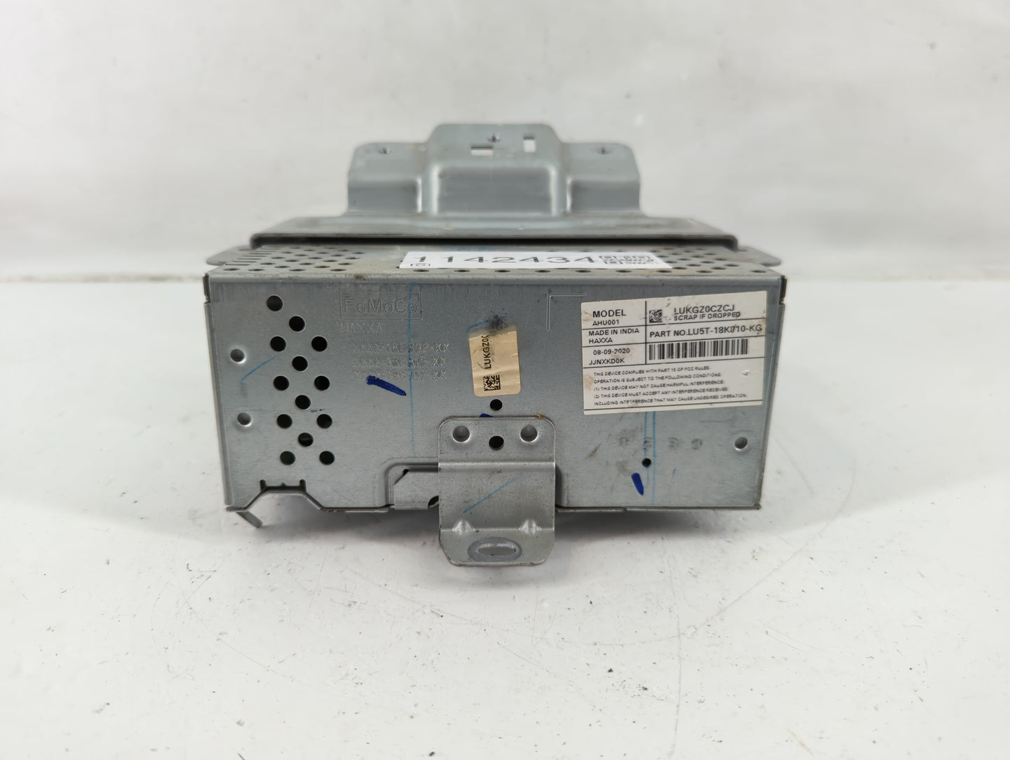 2021-2022 Ford Ecosport Radio AM FM Cd Player Receiver Replacement P/N:LU5T-18K810-KG Fits Fits 2021 2022 OEM Used Auto Part